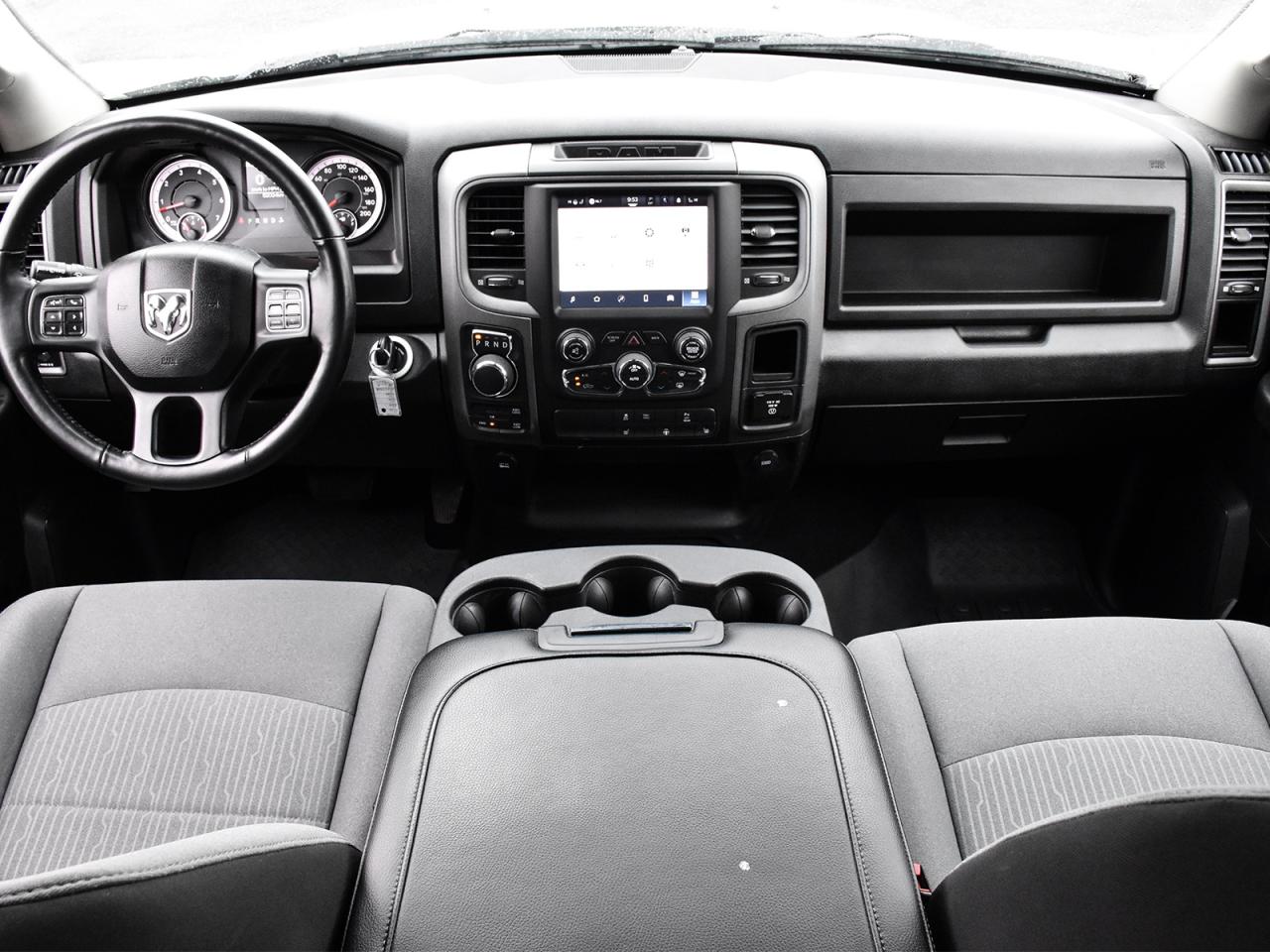 2022 RAM 1500 Classic EXPRESS Photo