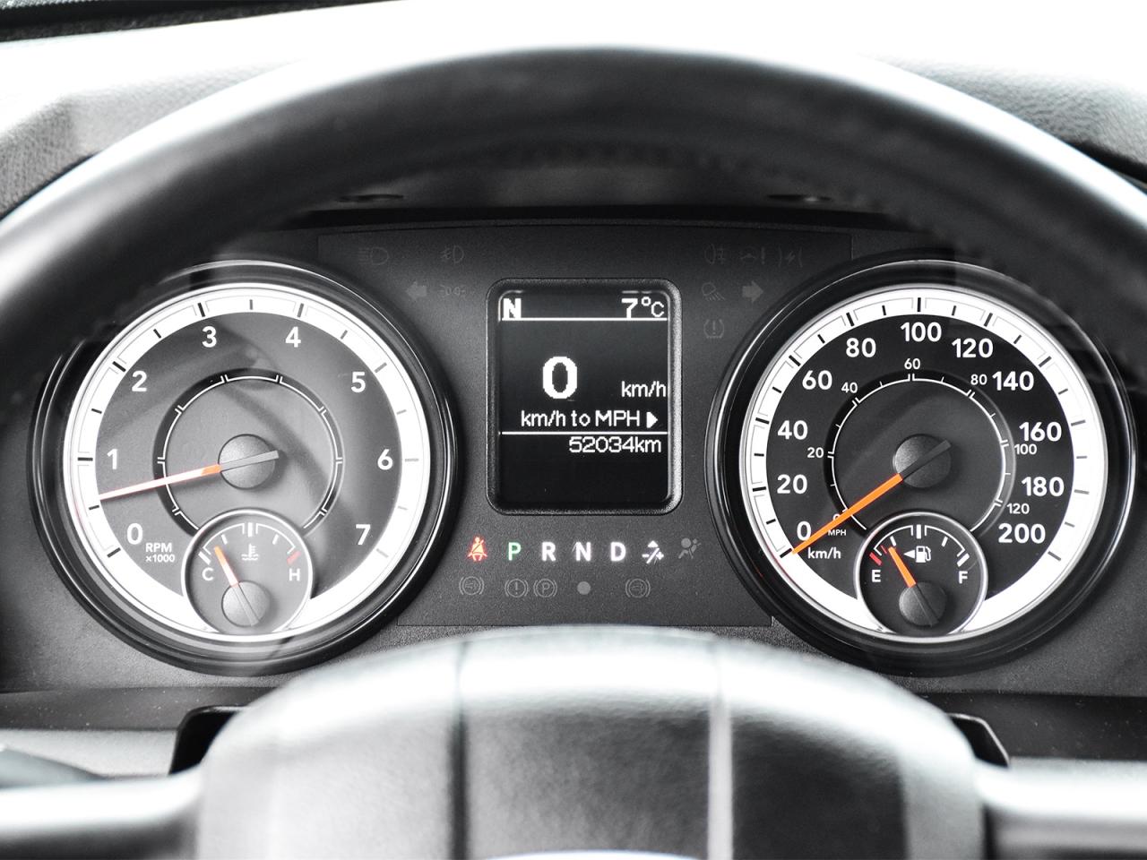 2022 RAM 1500 Classic EXPRESS Photo