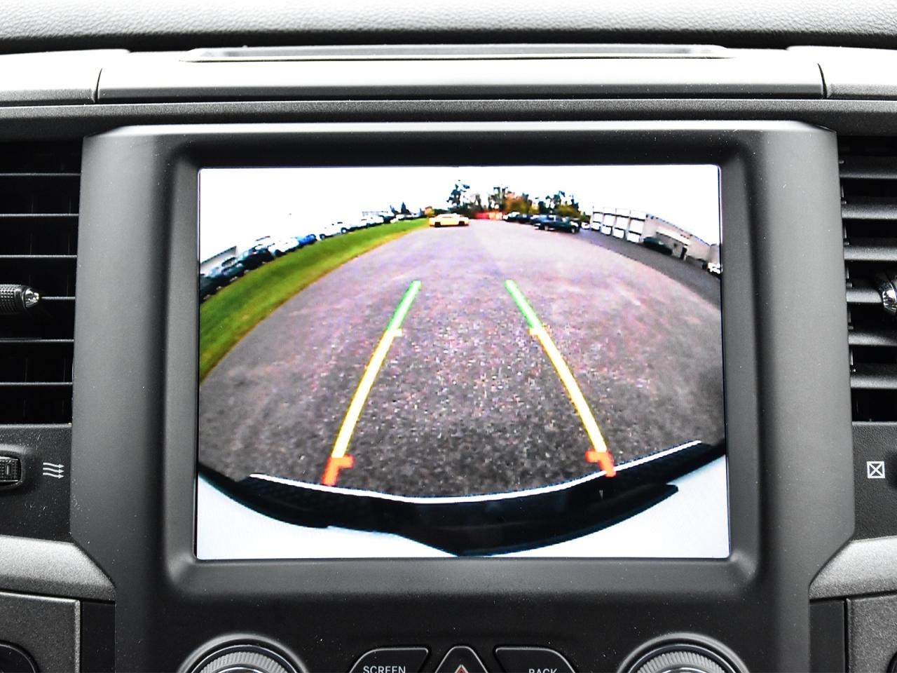 2022 RAM 1500 Classic EXPRESS Photo