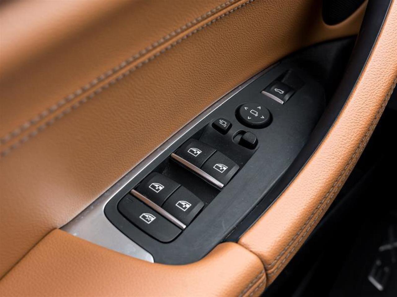 2021 BMW X3 xDrive30i Premium Essential Pkg Hard Disk Drive Me Photo