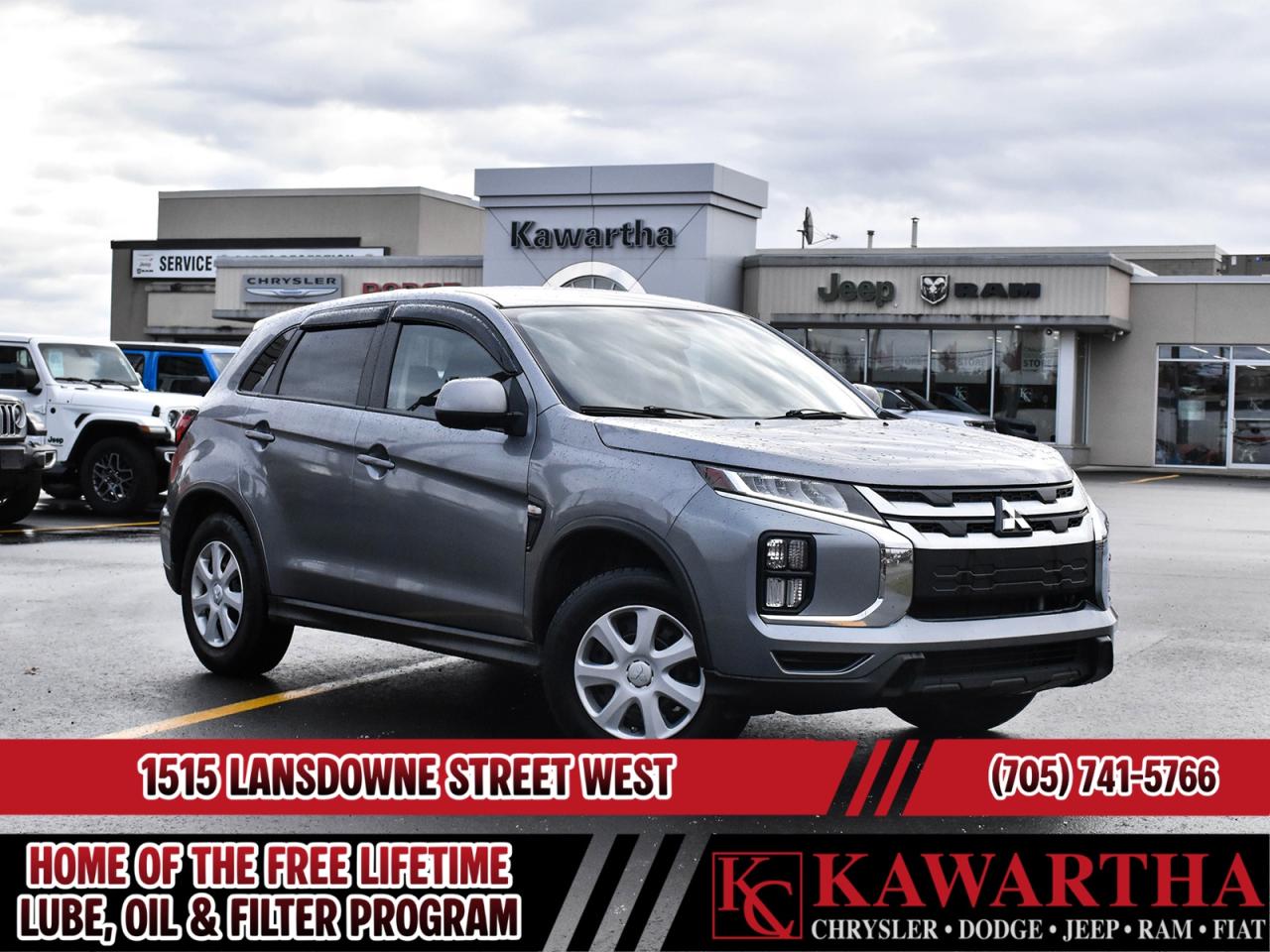 2022 Mitsubishi RVR ES Photo0