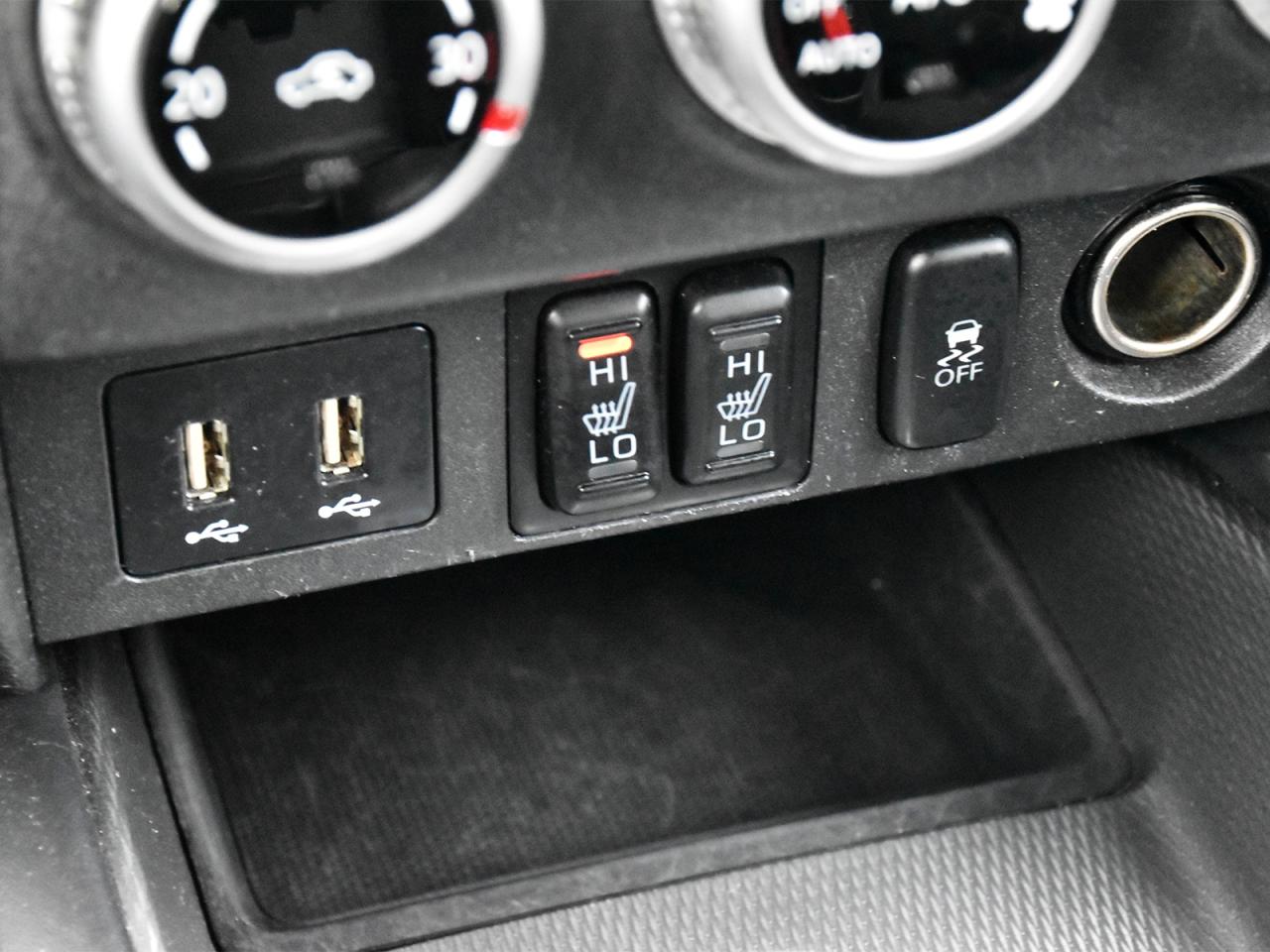 2022 Mitsubishi RVR ES Photo