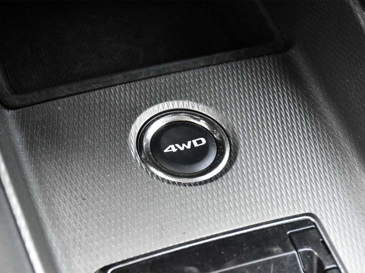 2022 Mitsubishi RVR ES Photo