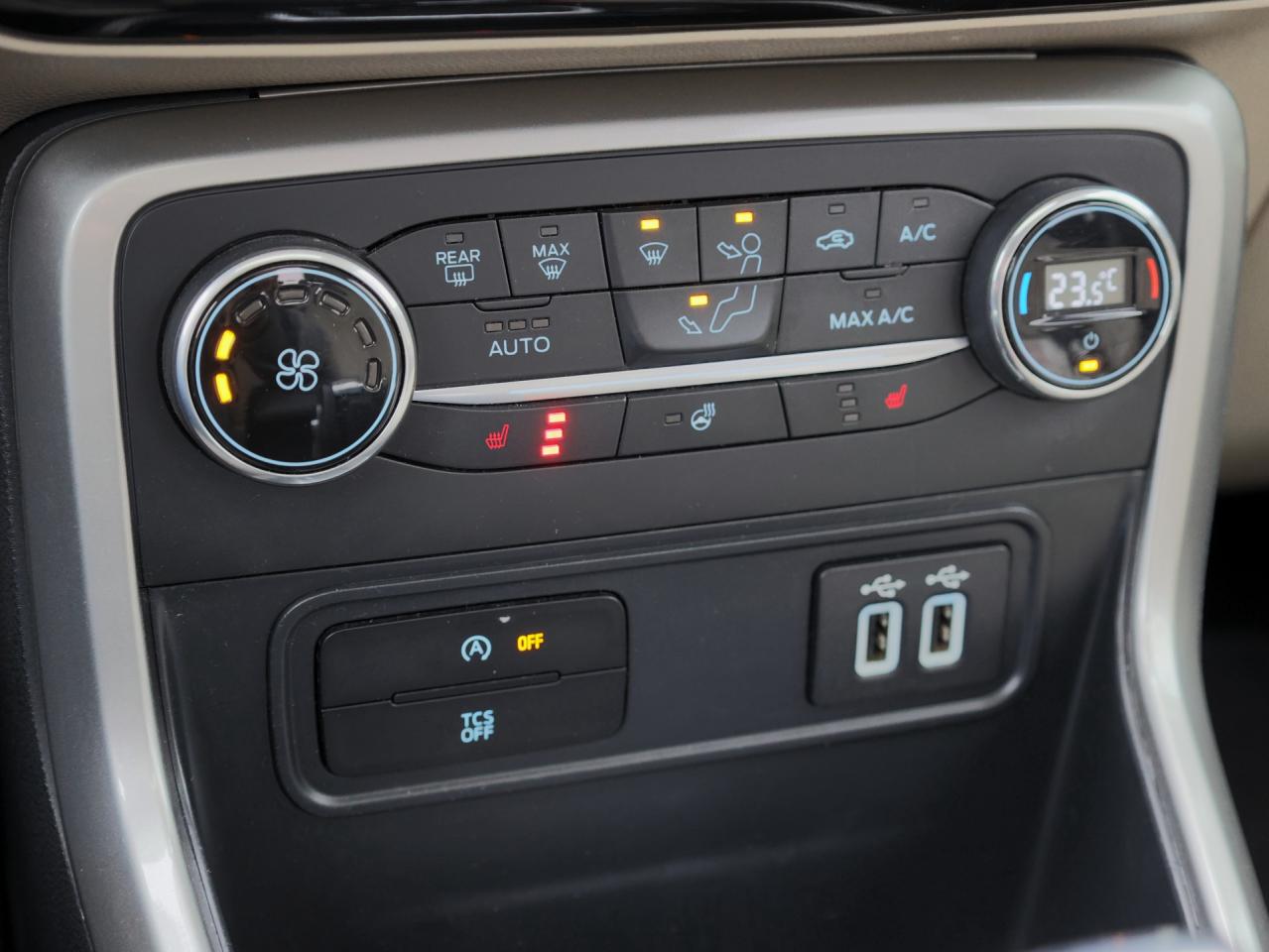 2020 Ford EcoSport Titanium AWD   Navigation   B&O Audio   Moonroof Photo