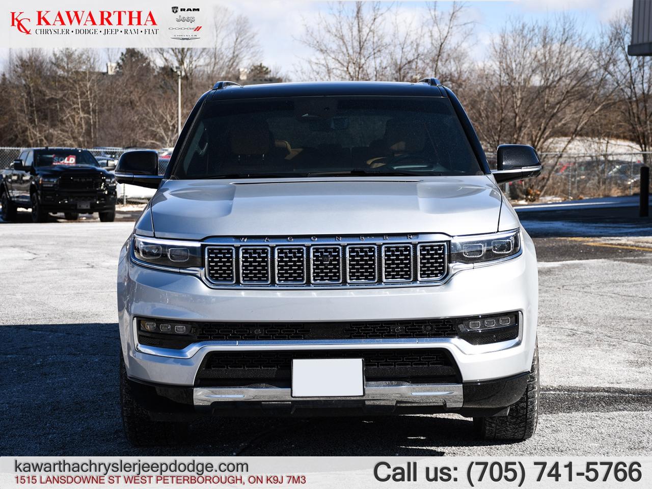 2023 Jeep Grand Wagoneer L Series III Photo3