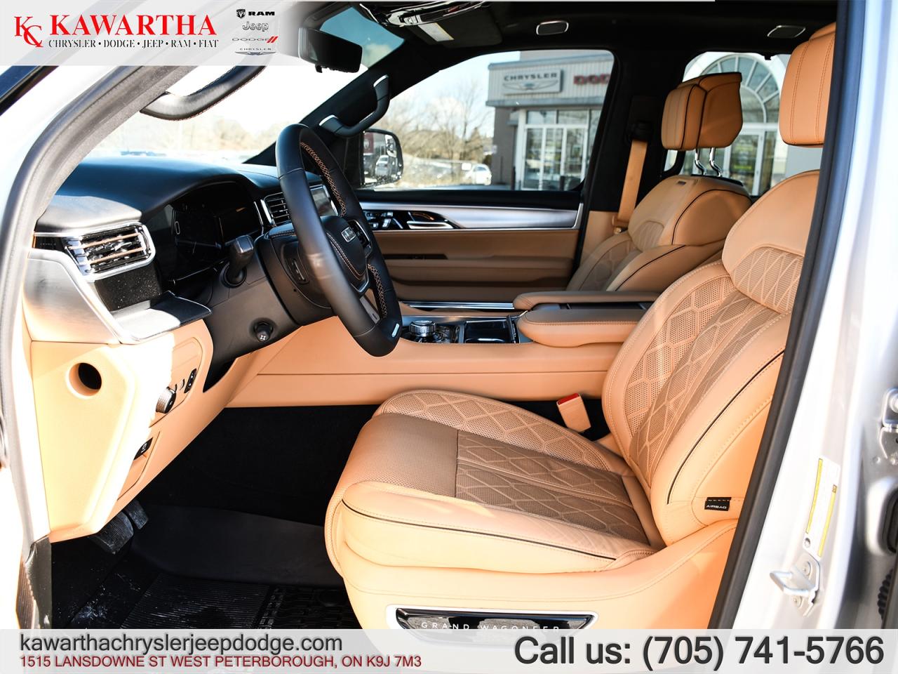 2023 Jeep Grand Wagoneer L Series III Photo