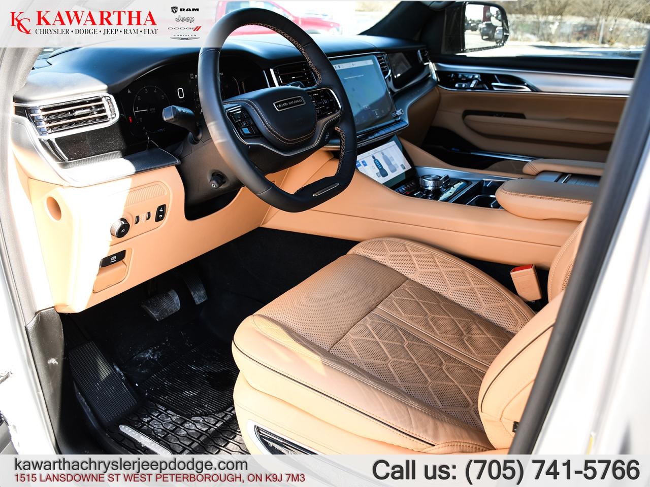 2023 Jeep Grand Wagoneer L Series III Photo