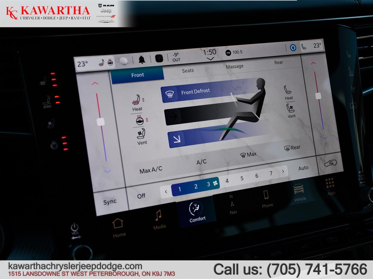 2023 Jeep Grand Wagoneer L Series III Photo