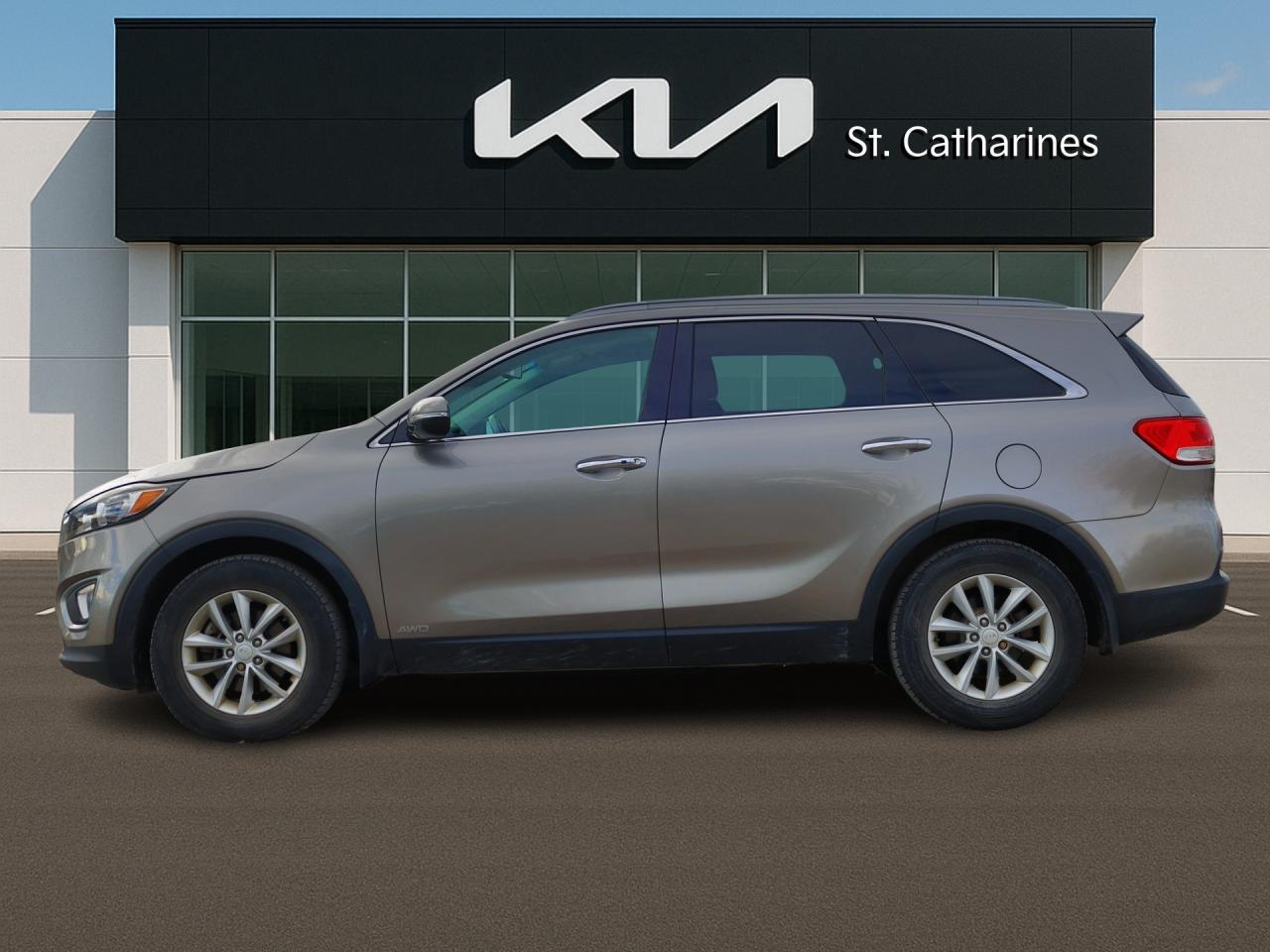 2017 Kia Sorento LX Turbo   AWD   Htd Seats   CarPlay   Rear Camera Photo2