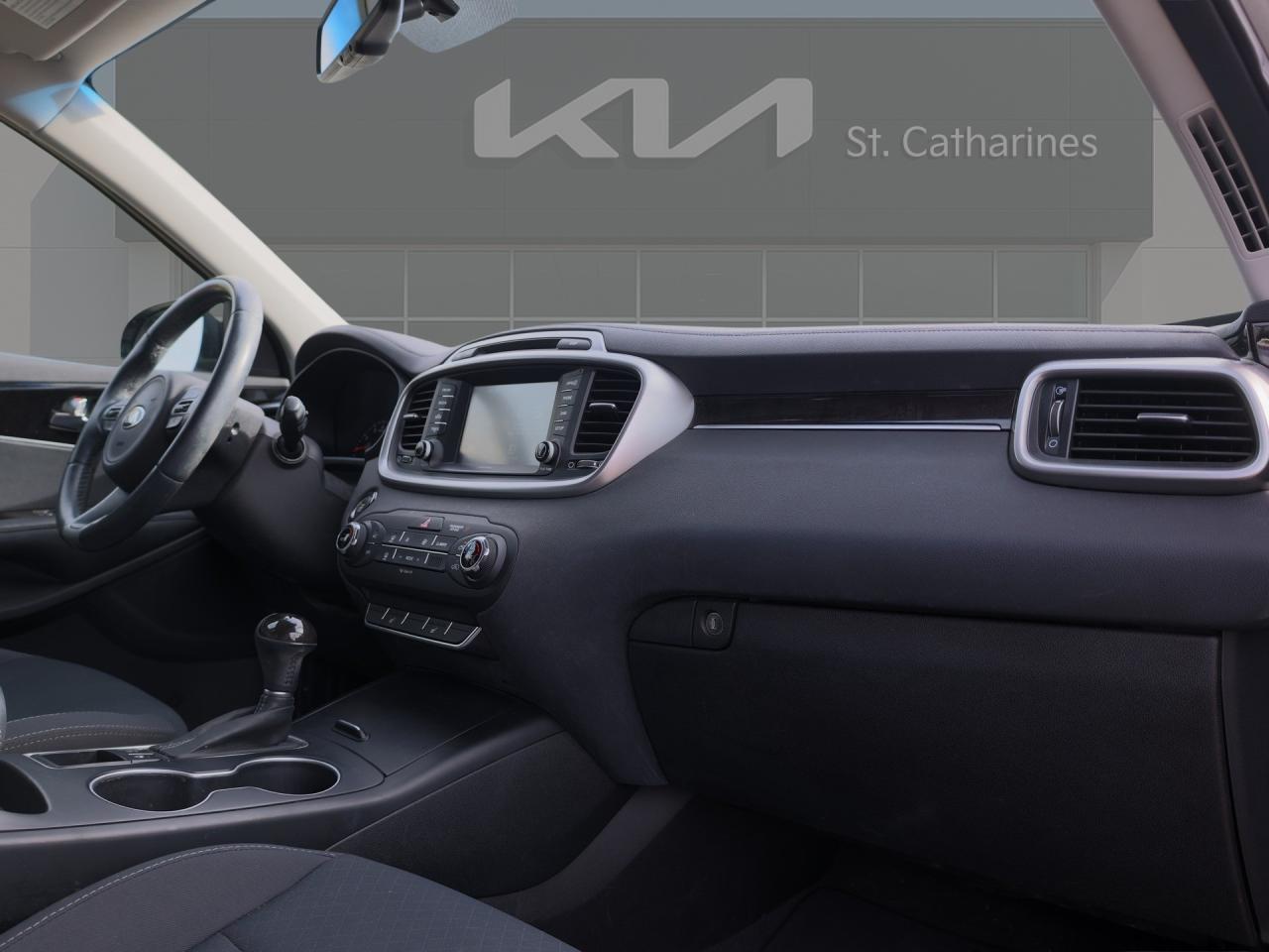 2017 Kia Sorento LX Turbo   AWD   Htd Seats   CarPlay   Rear Camera Photo