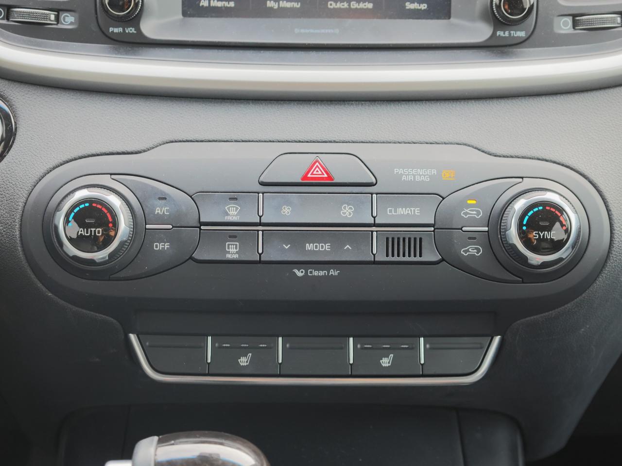 2017 Kia Sorento LX Turbo   AWD   Htd Seats   CarPlay   Rear Camera Photo