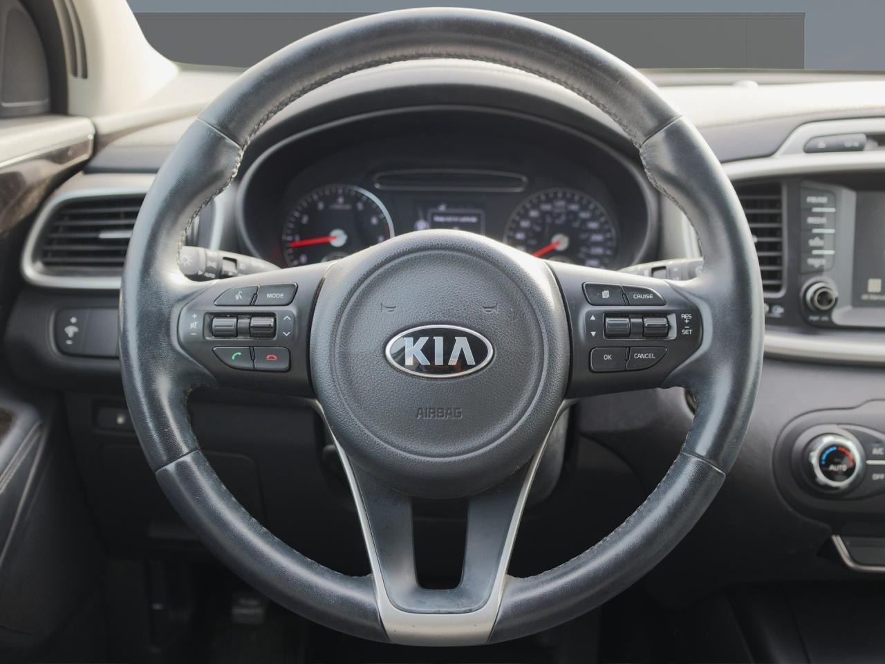 2017 Kia Sorento LX Turbo   AWD   Htd Seats   CarPlay   Rear Camera Photo