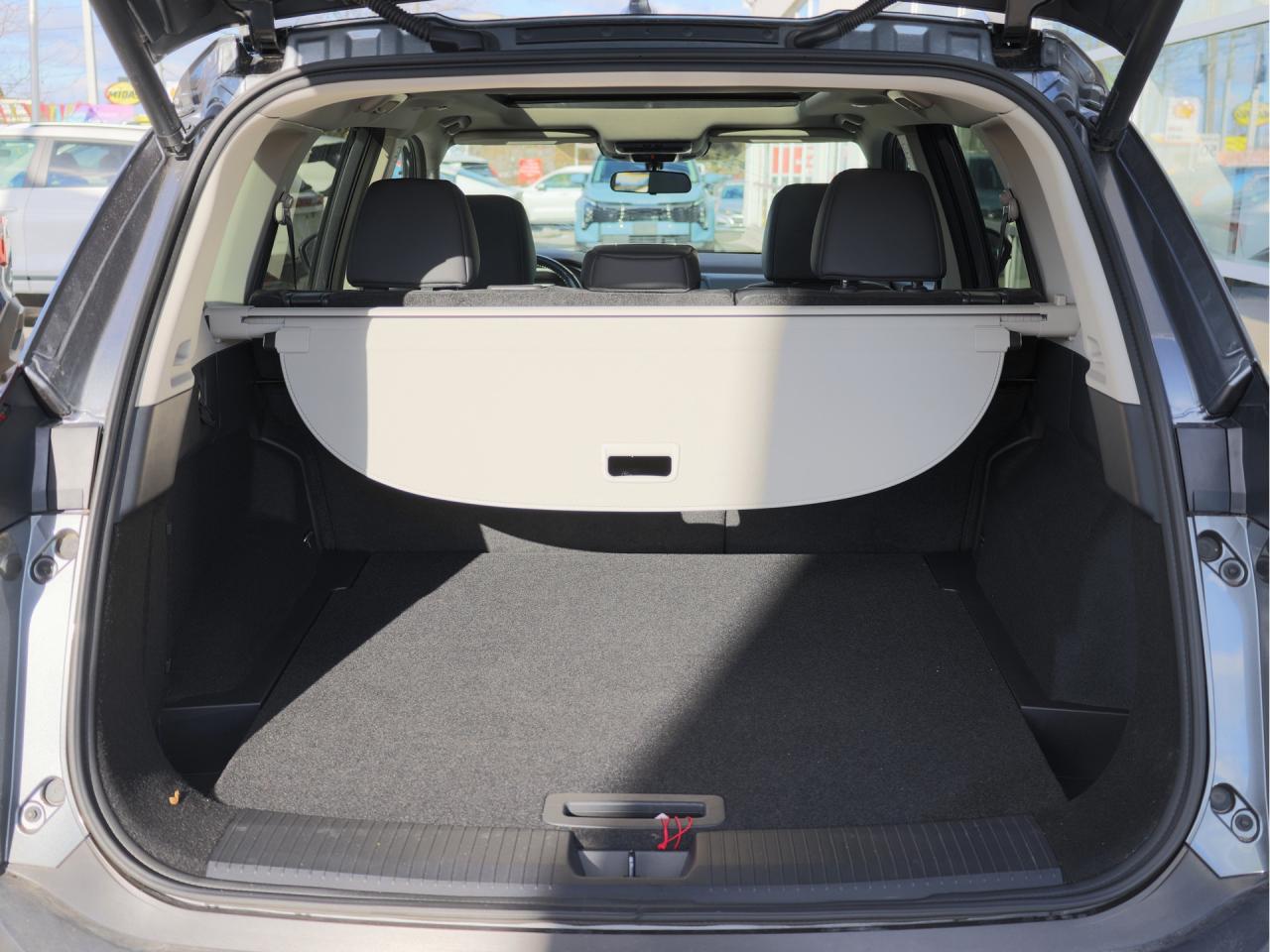 2021 Nissan Rogue SV AWD   360° Cam   Power Liftgate   Remote Start Photo