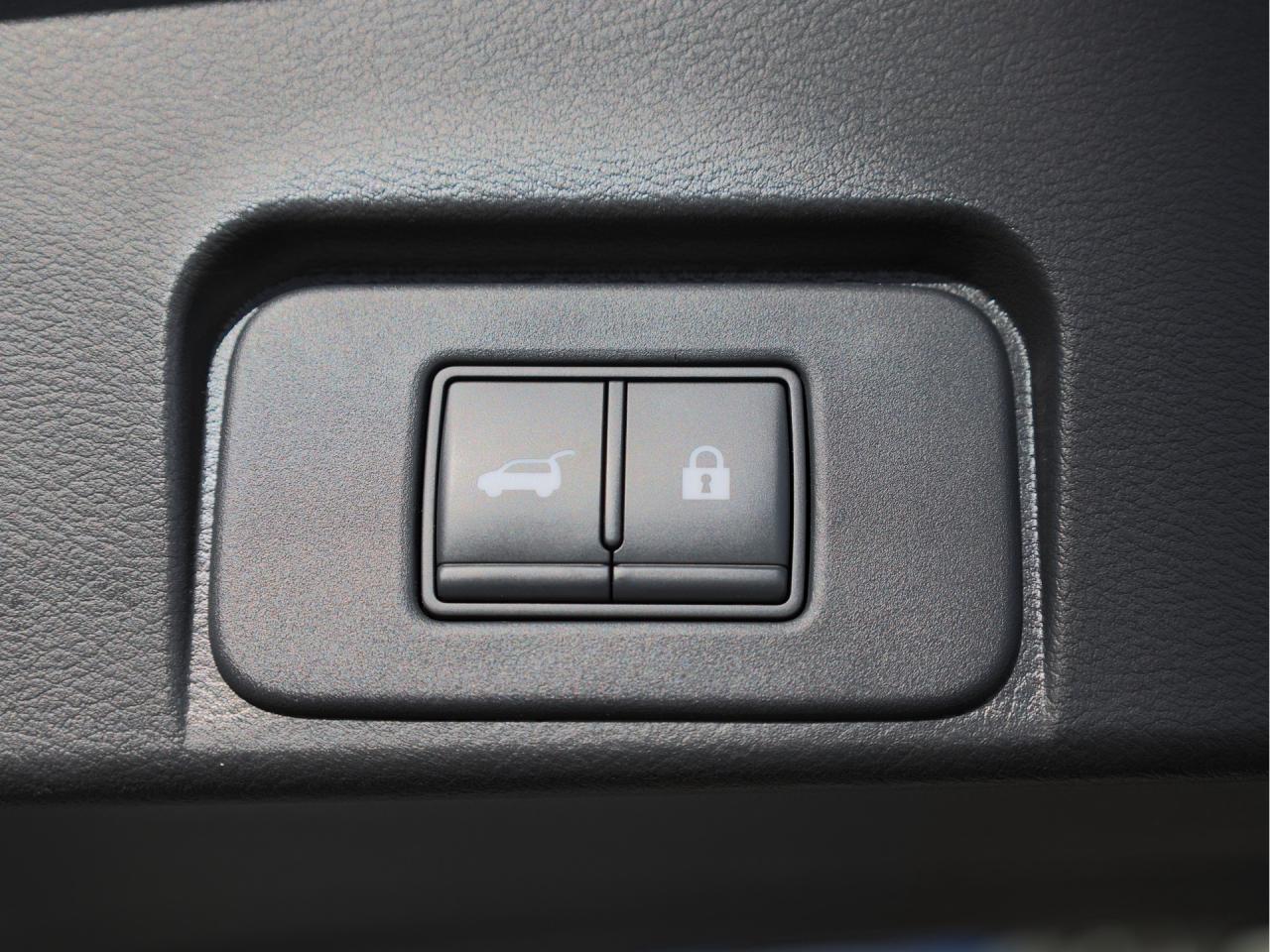 2021 Nissan Rogue SV AWD   360° Cam   Power Liftgate   Remote Start Photo