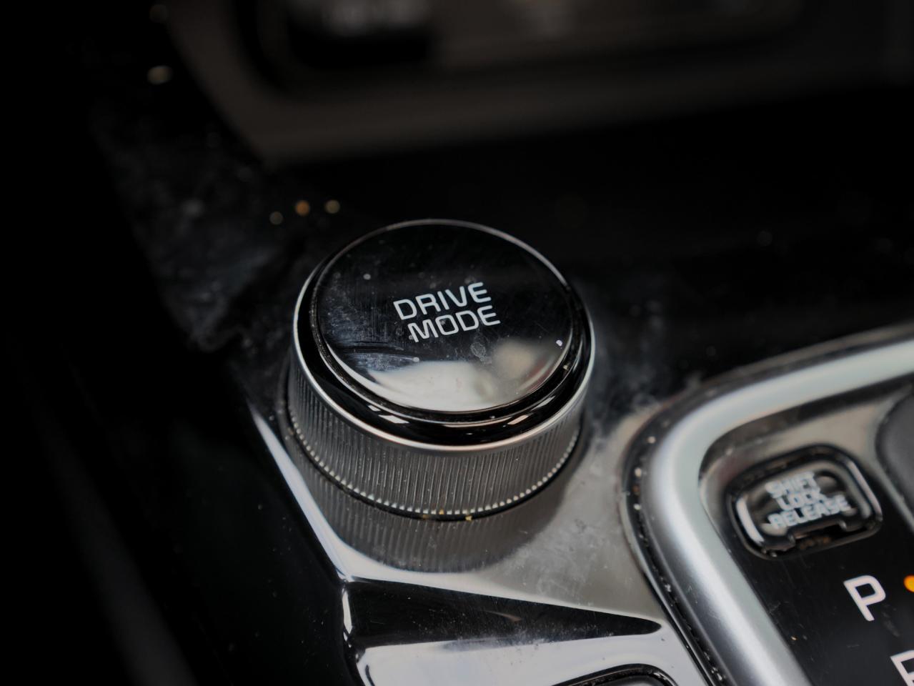 2024 Kia Seltos EX AWD   Htd Seats   Apple CarPlay   Blind Spot Photo