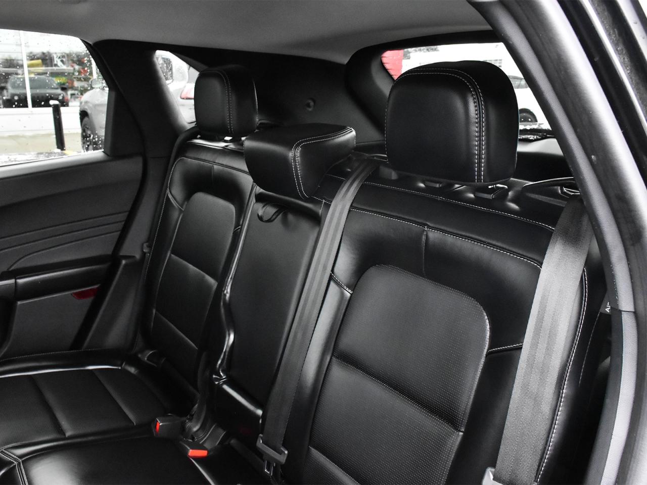 2023 Ford Escape Platinum Photo