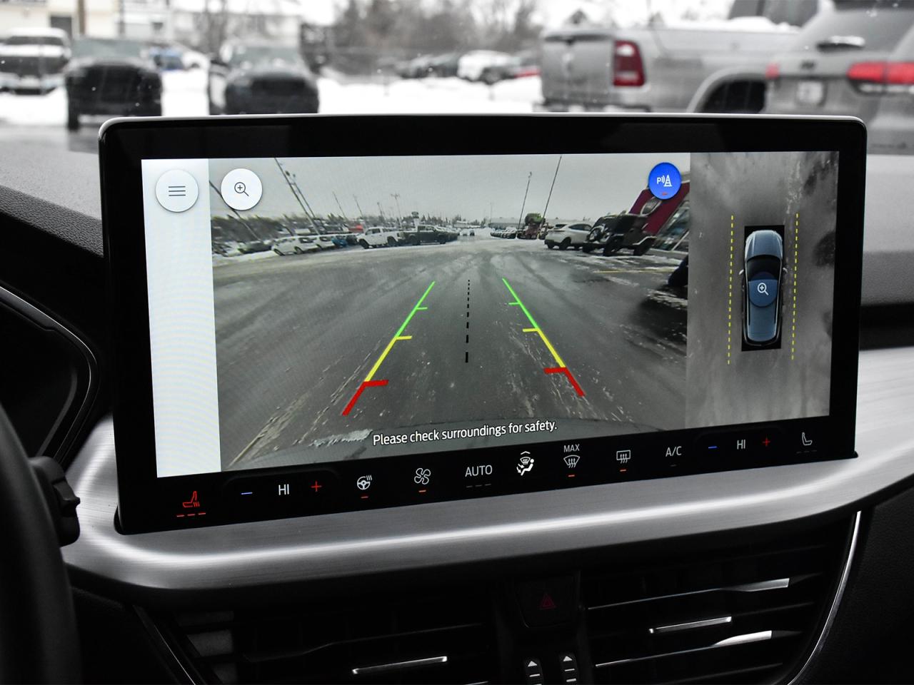 2023 Ford Escape Platinum Photo