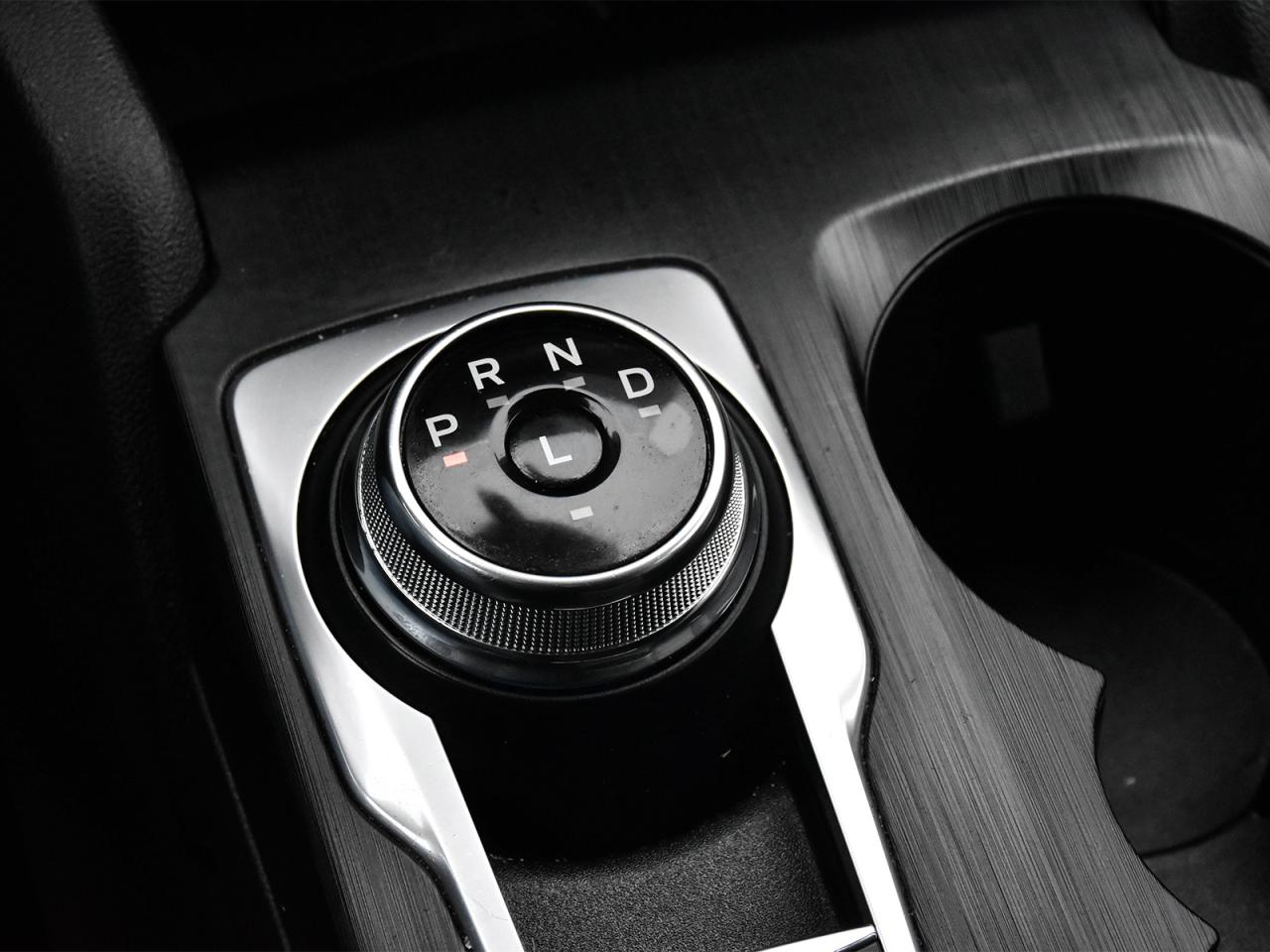 2023 Ford Escape Platinum Photo