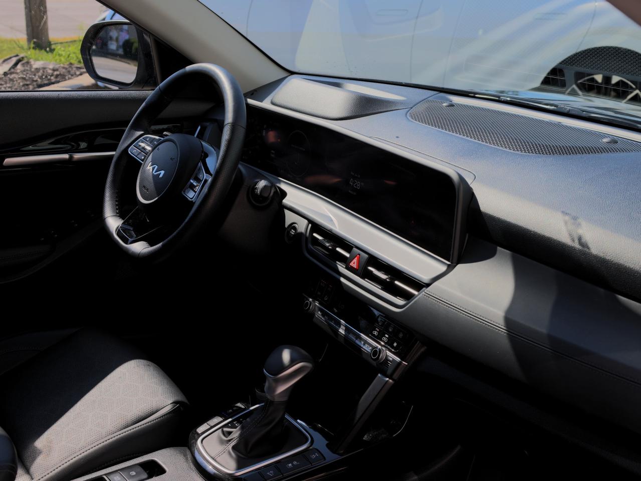 2024 Kia Seltos X-Line AWD   Leather   Navigation   Cooled Seat Photo