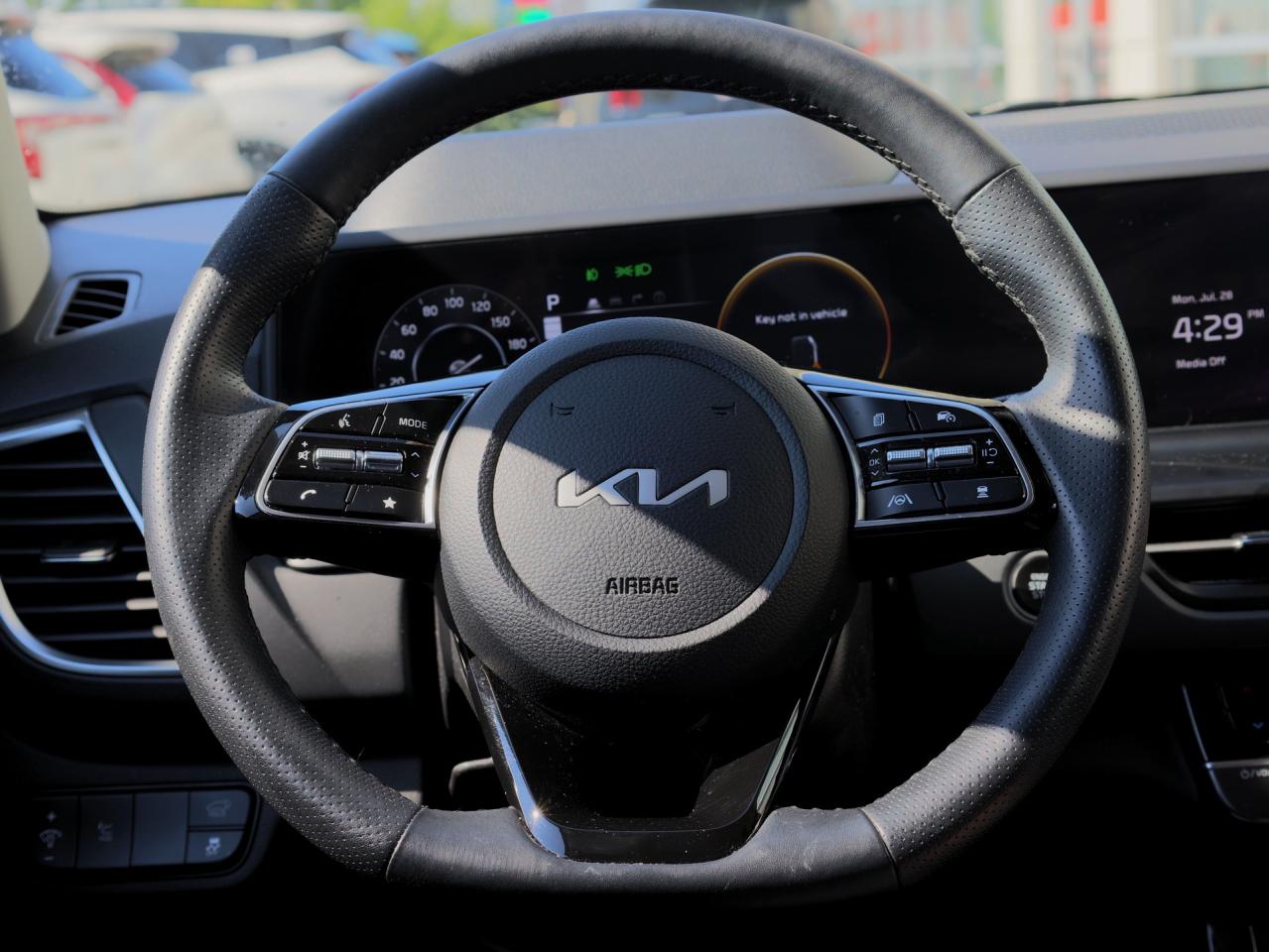 2024 Kia Seltos X-Line AWD   Leather   Navigation   Cooled Seat Photo