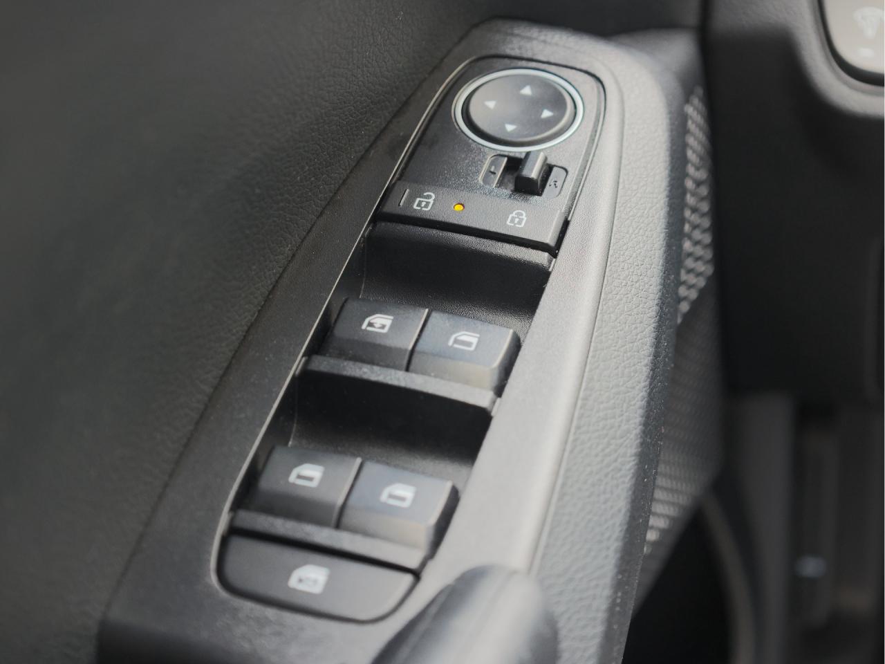 2024 Kia Seltos LX AWD   Heated Seats   CarPlay   Lane Keep Assist Photo