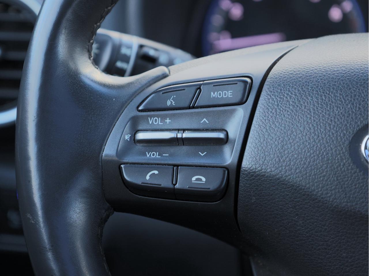 2020 Hyundai KONA Ultimate AWD   Sunroof   Head-Up Display   Turbo Photo