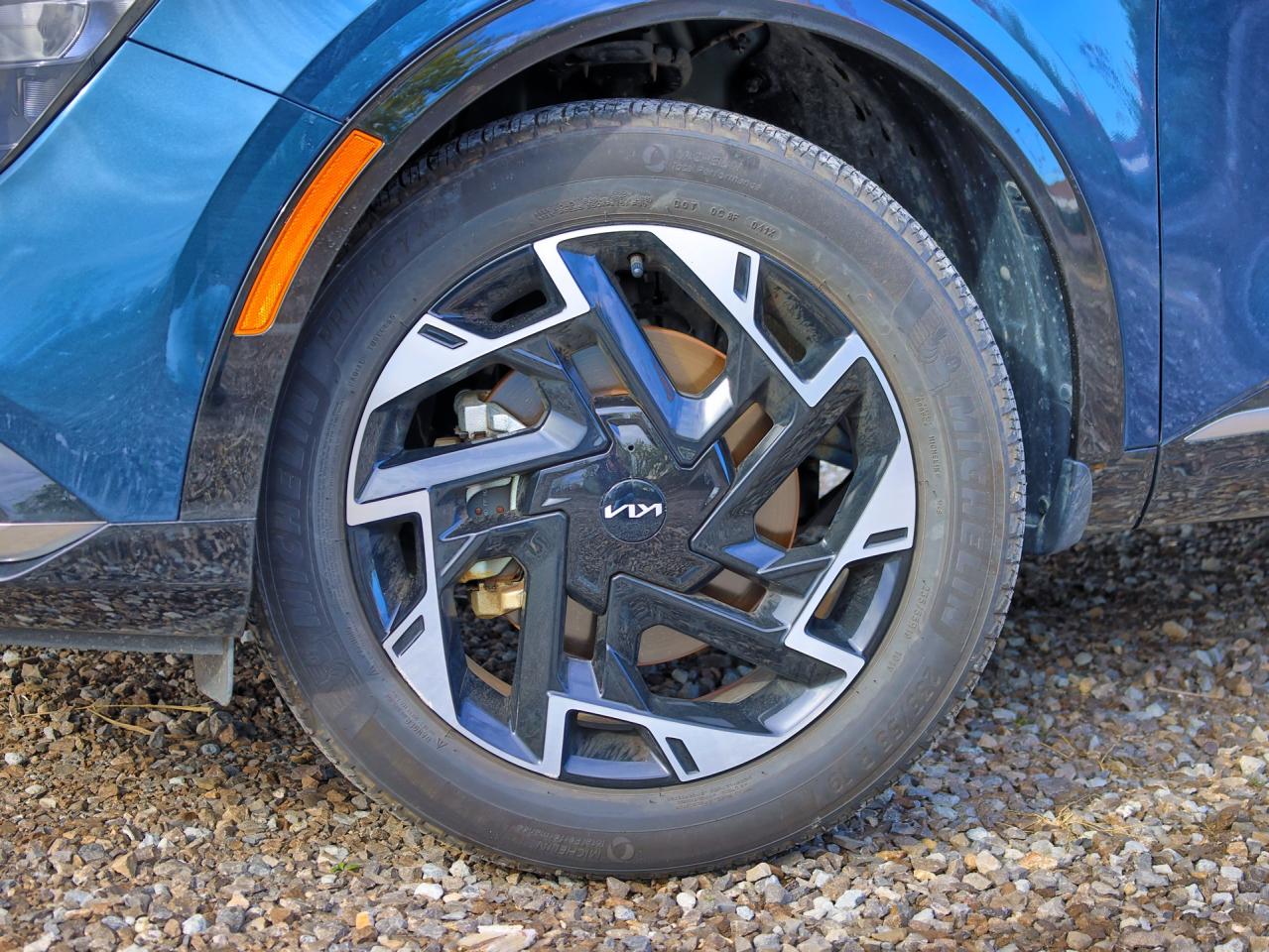 2024 Kia Sportage EX Premium   Pwr Liftgate   Cooled & Memory Seat Photo