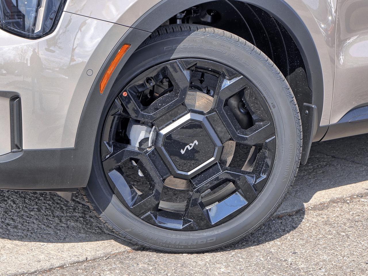 2025 Kia Sorento X-Line AWD   Demonstrator Photo