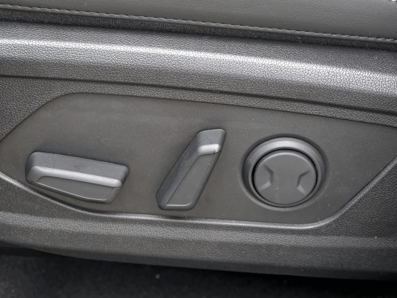 2025 Kia Sorento X-Line AWD   Demonstrator Photo