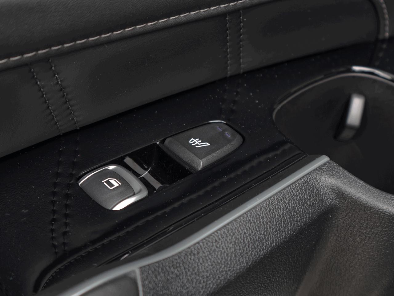 2025 Kia Sorento X-Line AWD   Demonstrator Photo