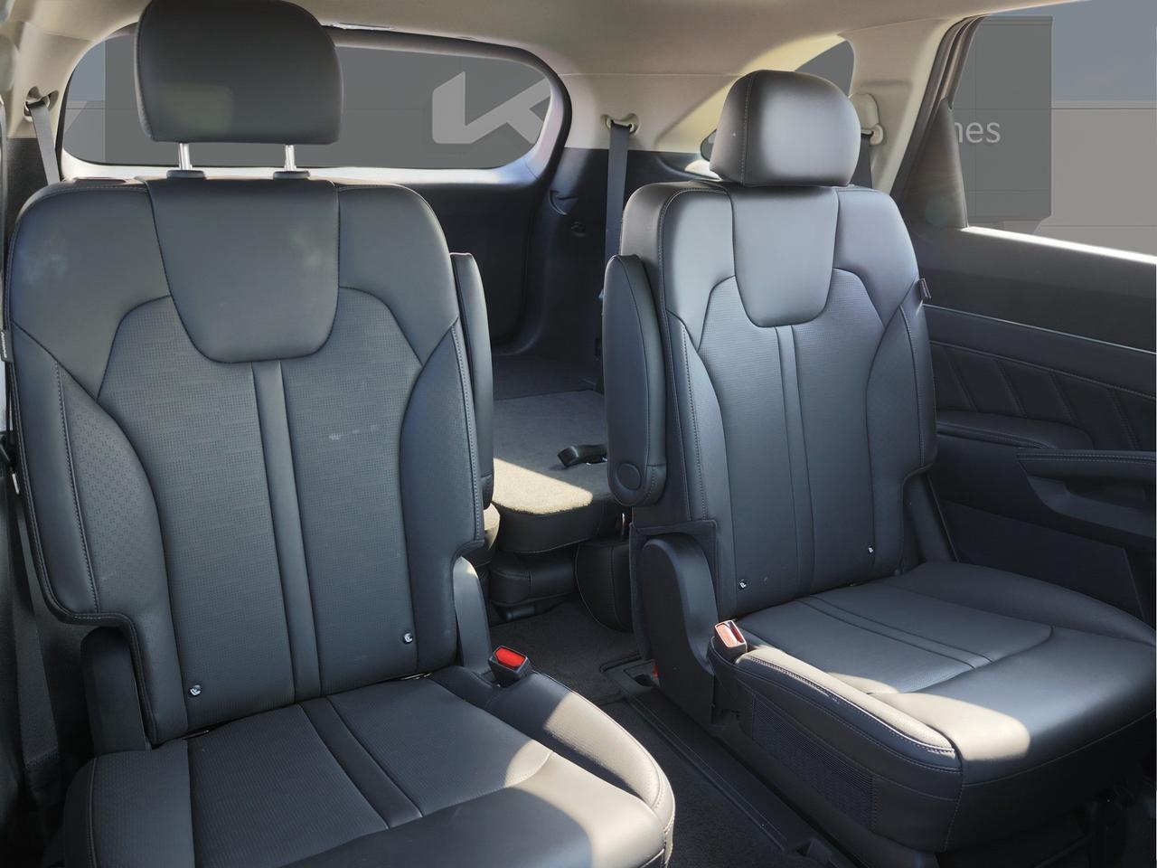 2025 Kia Sorento X-Line AWD   Demonstrator Photo