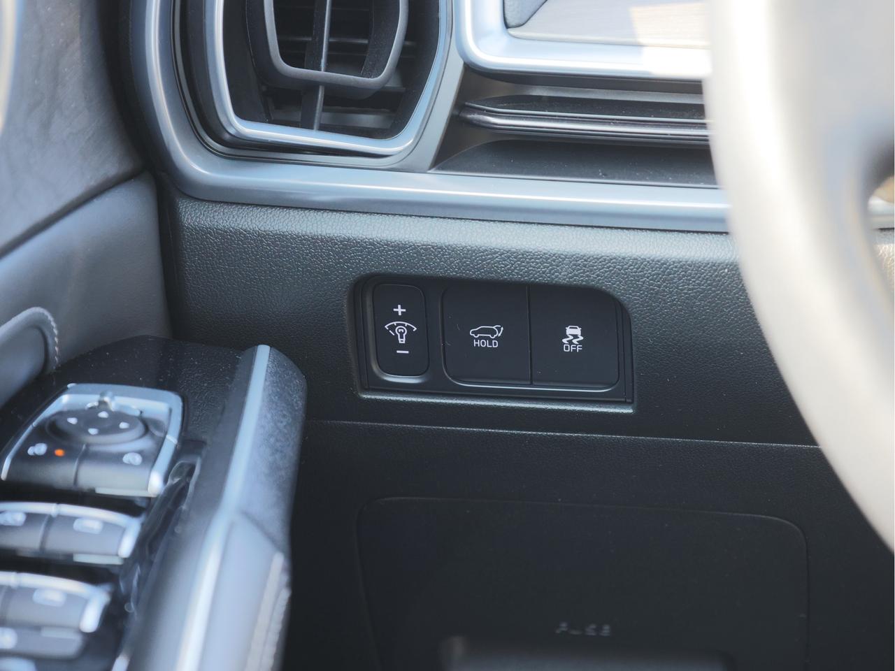 2025 Kia Sorento X-Line AWD   Demonstrator Photo