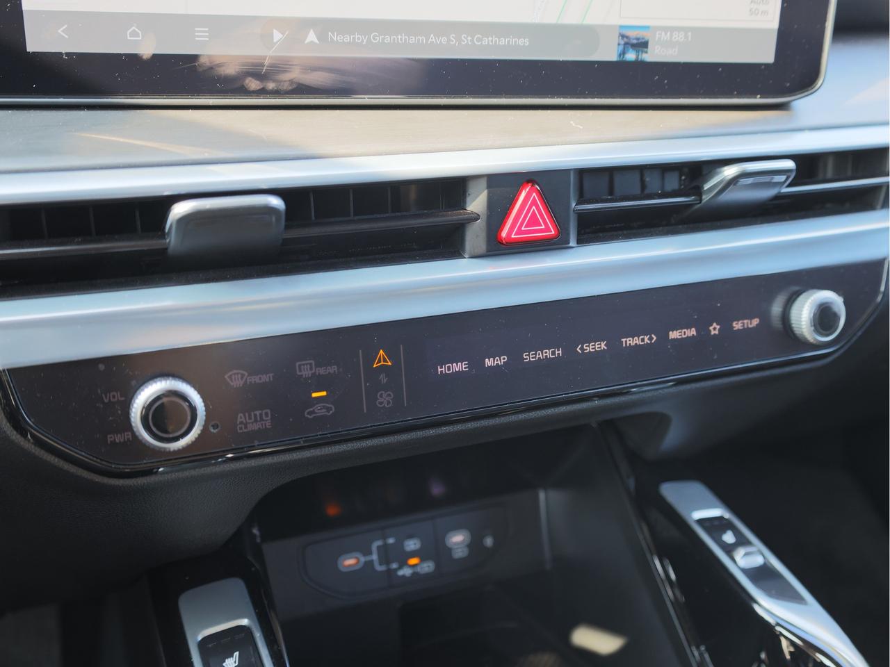 2025 Kia Sorento X-Line AWD   Demonstrator Photo