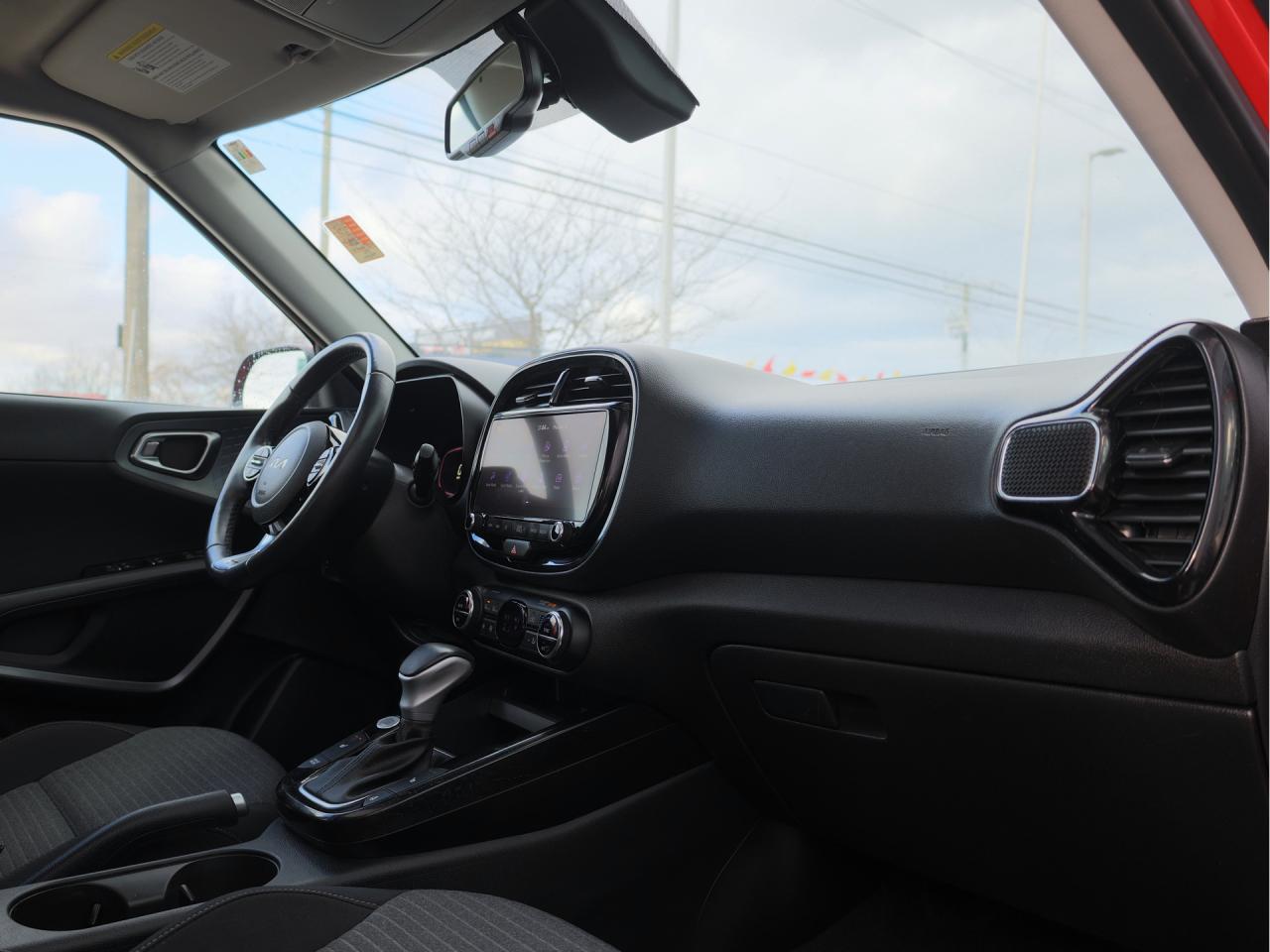 2023 Kia Soul EX Premium   Remote Start   Nav   Power Sunroof Photo