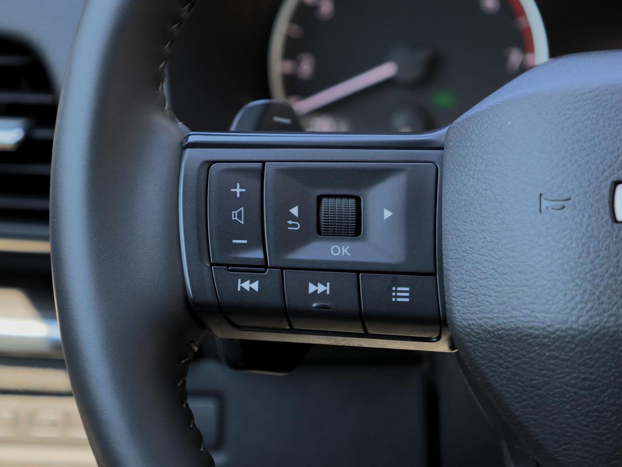 2025 Nissan Rogue S AWD   Htd Seat   Backup Camera   Blindspot Alrt Photo