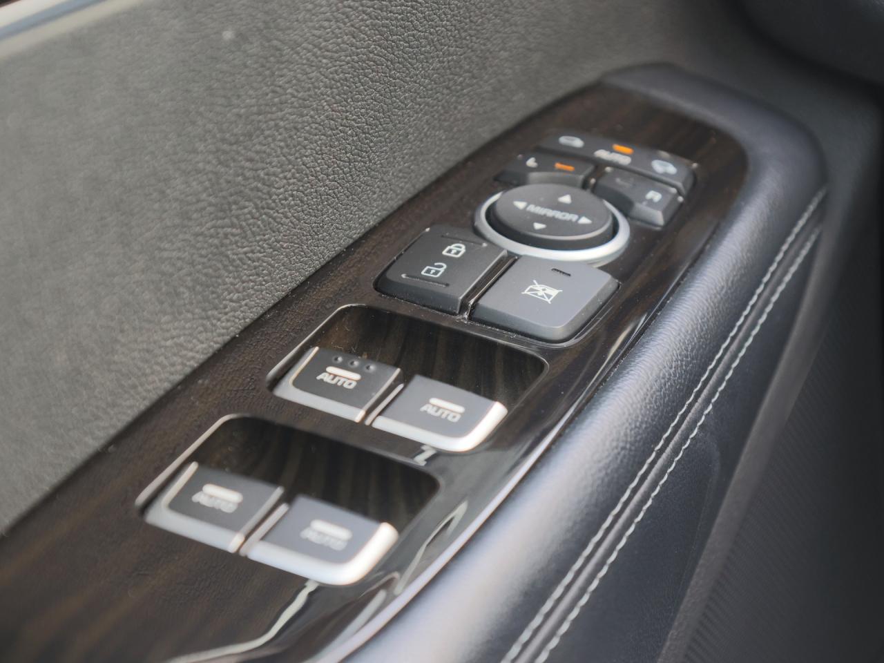 2020 Kia Sorento EX+ AWD   Panoramic Sunroof   Htd Seats   CarPlay Photo