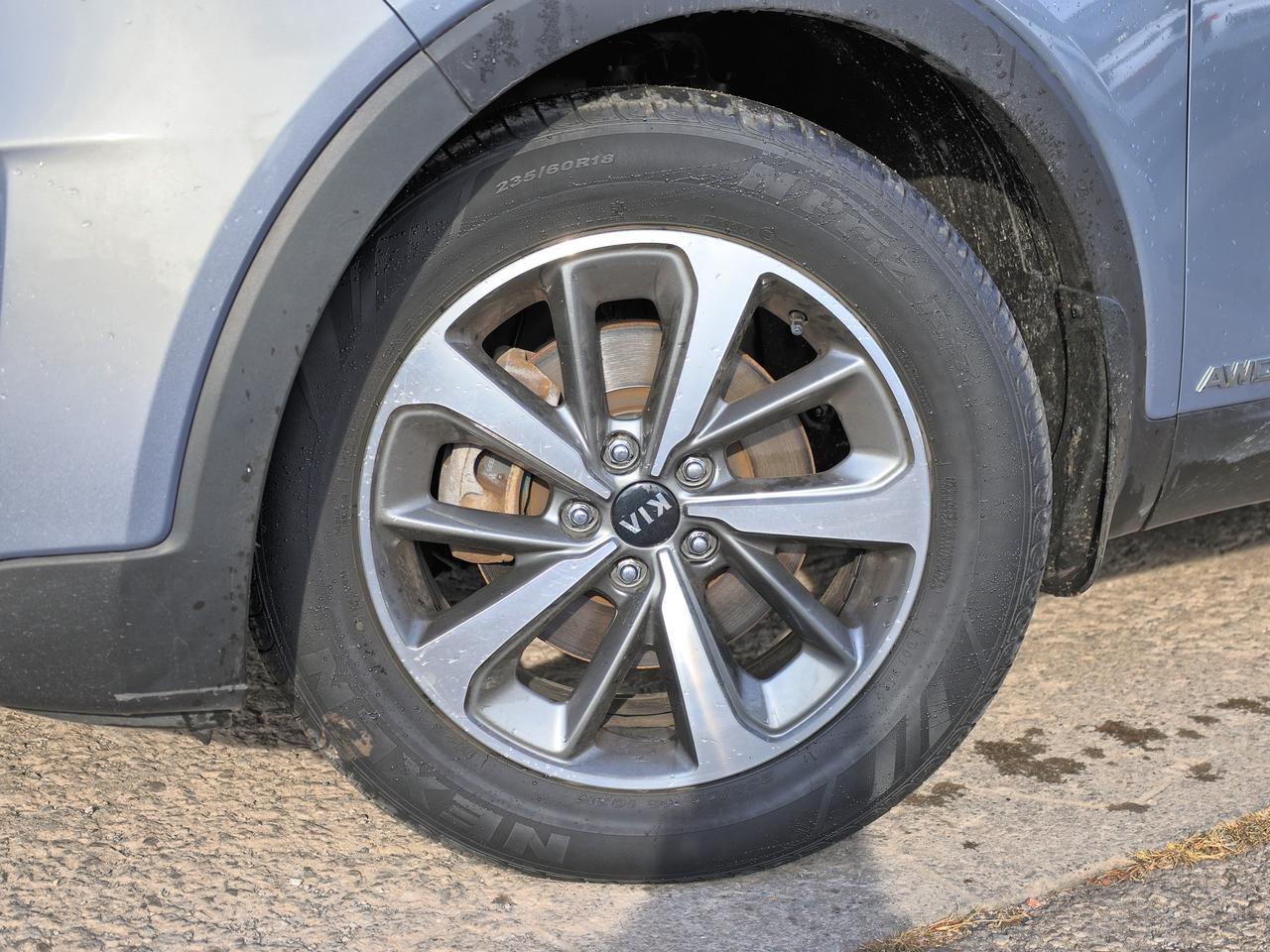 2020 Kia Sorento EX+ AWD   Panoramic Sunroof   Htd Seats   CarPlay Photo