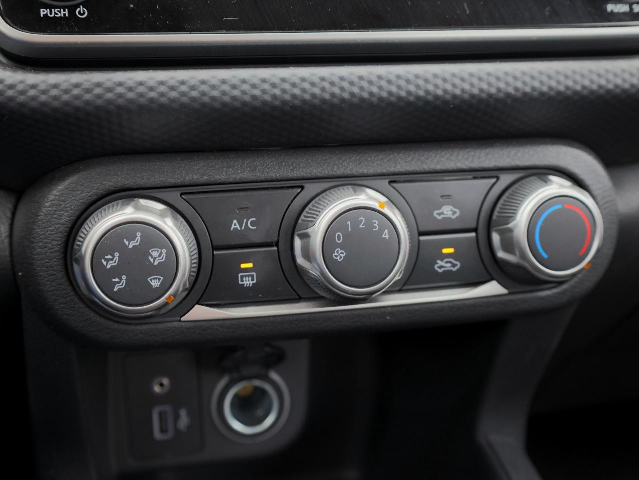 2024 Nissan Kicks S   CarPlay   Blind Spot Warning   Rear Camera Photo