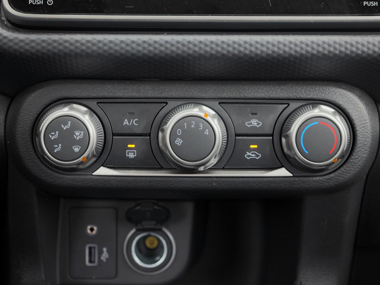 2024 Nissan Kicks S   CarPlay   Blind Spot Warning   Rear Camera Photo