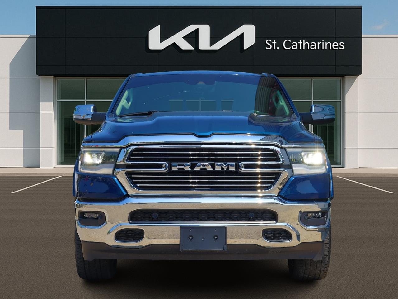 2022 RAM 1500 Laramie 4x4   Climate Ctrl   Htd Steering   Navi Photo