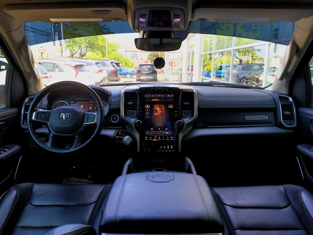 2022 RAM 1500 Laramie 4x4   Climate Ctrl   Htd Steering   Navi Photo