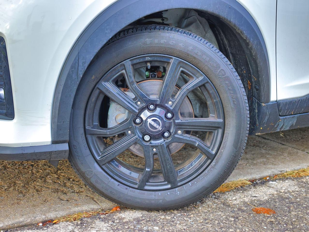 2023 Nissan Kicks SV   Special Edition   Climate Ctrl   Black Alloy Photo