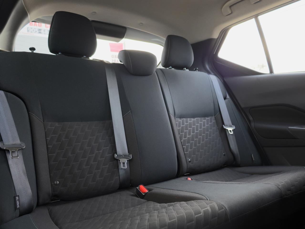 2023 Nissan Kicks SV   Special Edition   Climate Ctrl   Black Alloy Photo