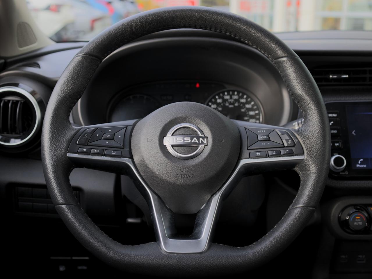 2023 Nissan Kicks SV   Special Edition   Climate Ctrl   Black Alloy Photo