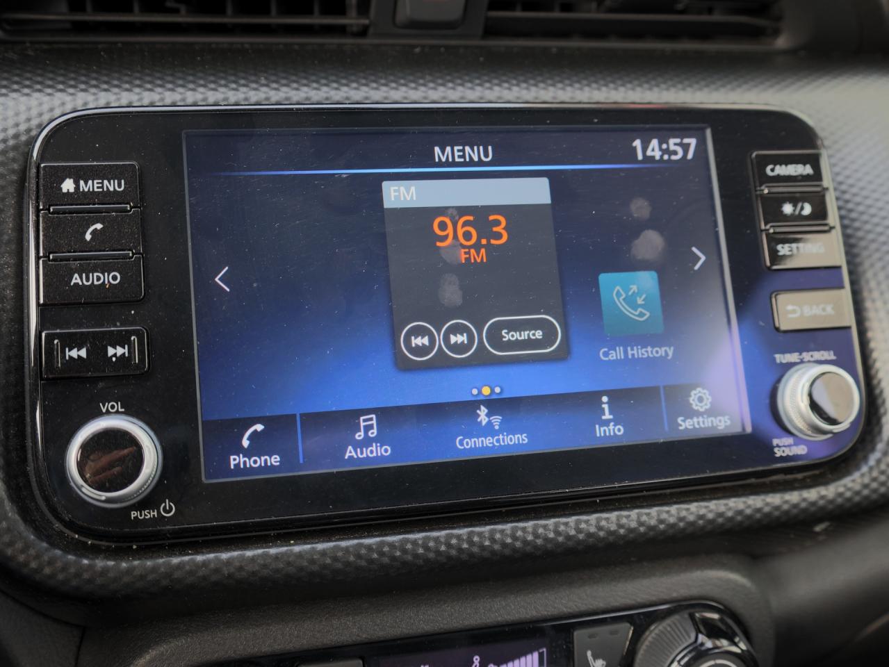 2023 Nissan Kicks SV   Special Edition   Climate Ctrl   Black Alloy Photo