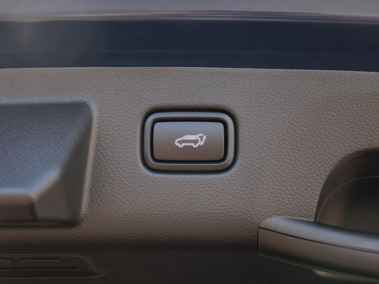 2025 Kia Seltos X-Line   Demo   Black Rims   HUD   Ventilated Seat Photo