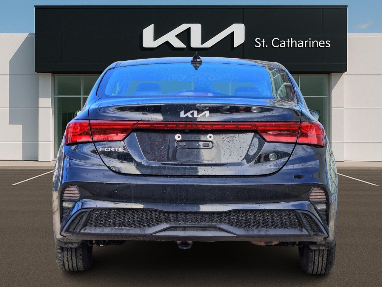 2024 Kia Forte LX   Heated Seats   Apple CarPlay   Rear Camera Photo