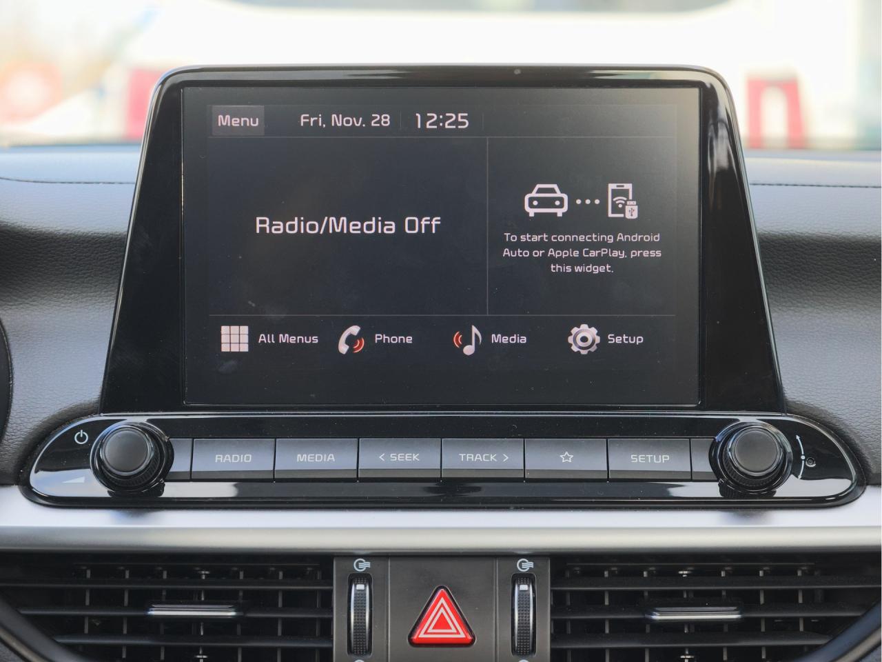 2024 Kia Forte LX   Heated Seats   Apple CarPlay   Rear Camera Photo