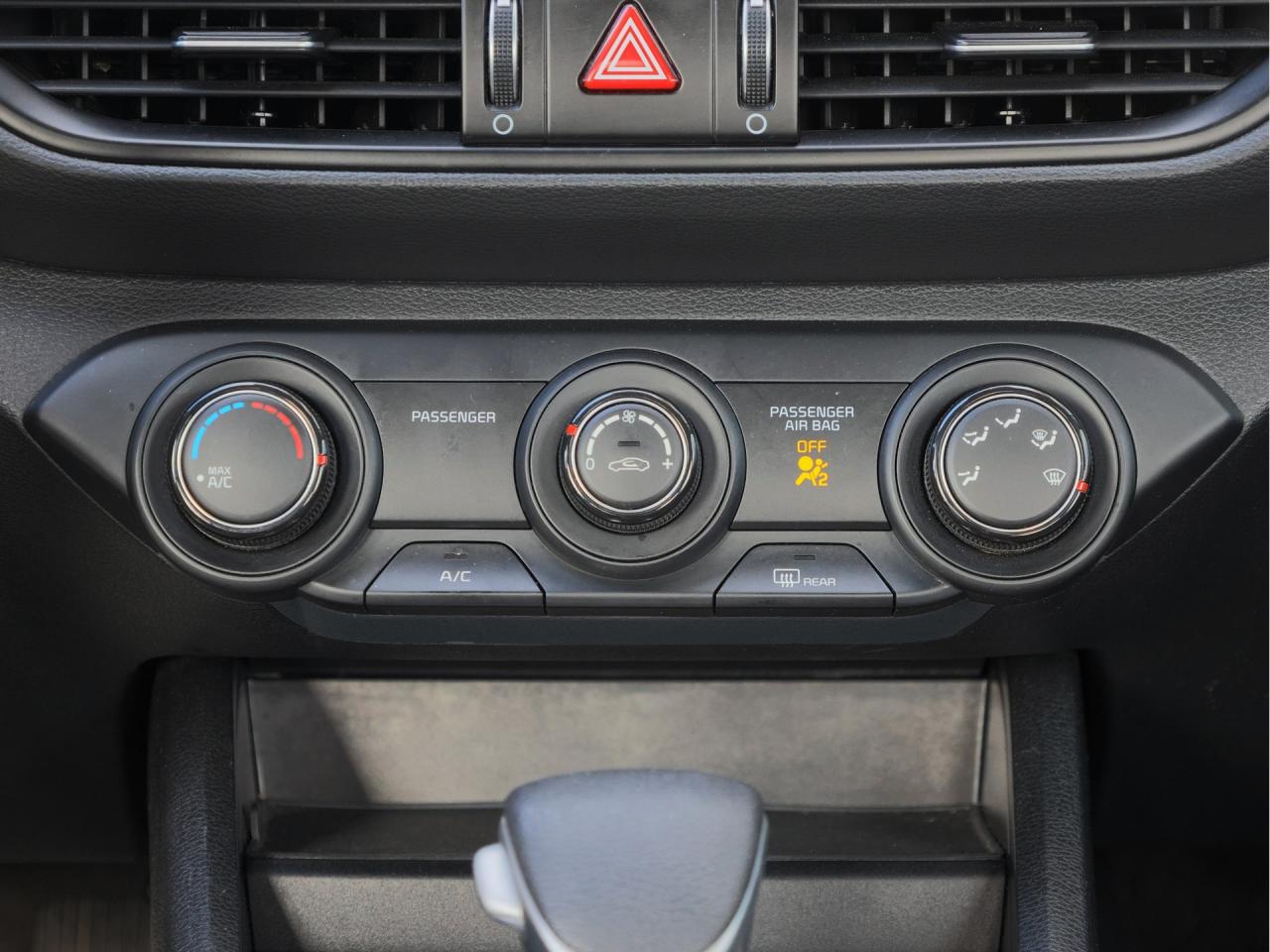 2024 Kia Forte LX   Heated Seats   Apple CarPlay   Rear Camera Photo