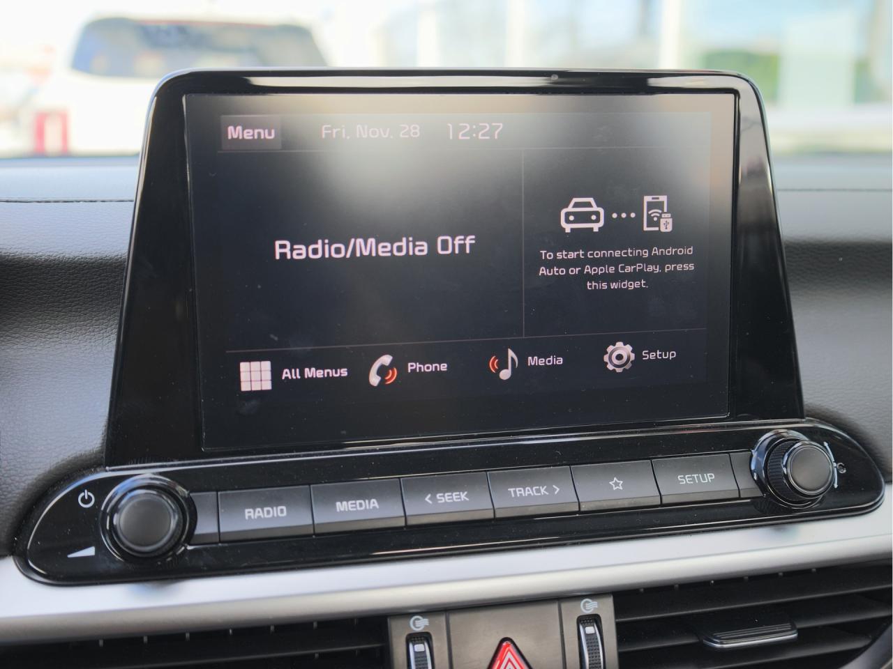 2024 Kia Forte LX   Heated Seats   Apple CarPlay   Rear Camera Photo